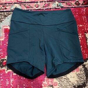 Indura (kuvetta) Dark green Women's stay put run Shorts